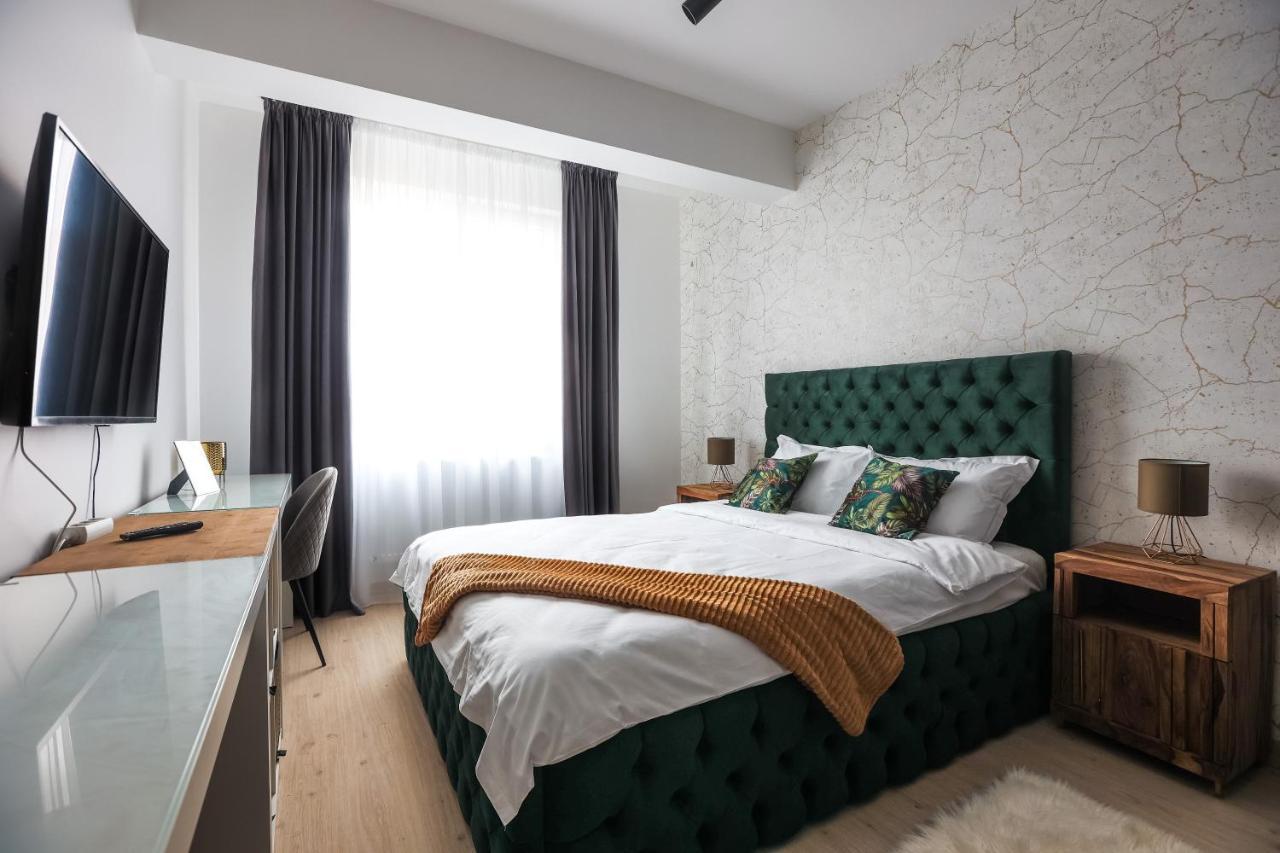 Touchdown Apartment Near Bucharest Airport Отопени Экстерьер фото