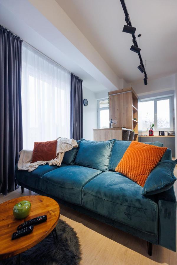 Touchdown Apartment Near Bucharest Airport Отопени Экстерьер фото